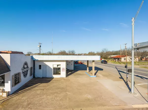 Whitney, TX 76692,101 W Jefferson Avenue