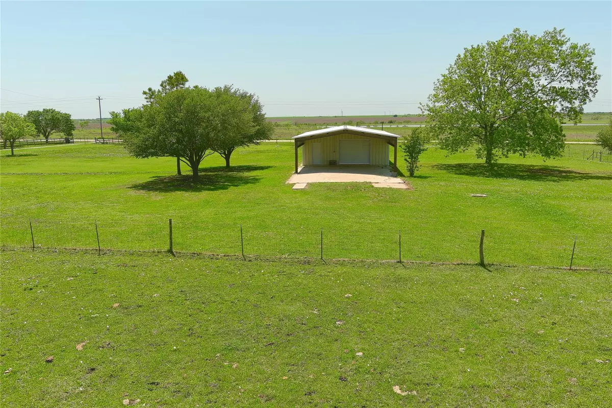 Coolidge, TX 76635,701 Lcr 182