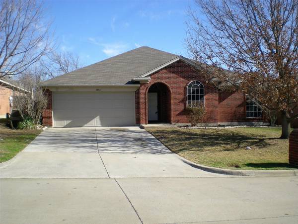 1804 Estates Drive, Mansfield, TX 76063