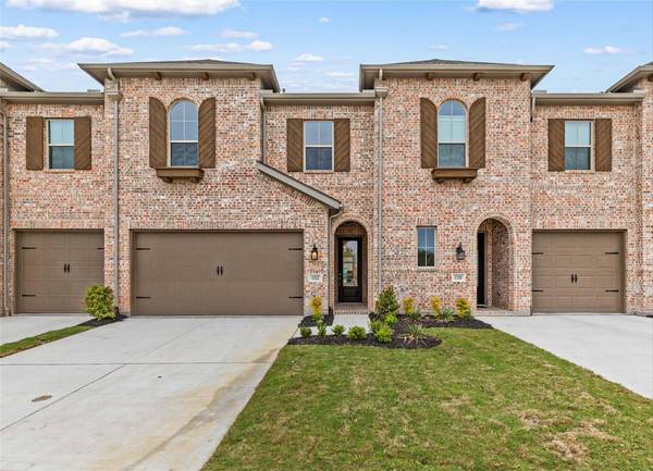 1112 Queensdown Way, Forney, TX 75126