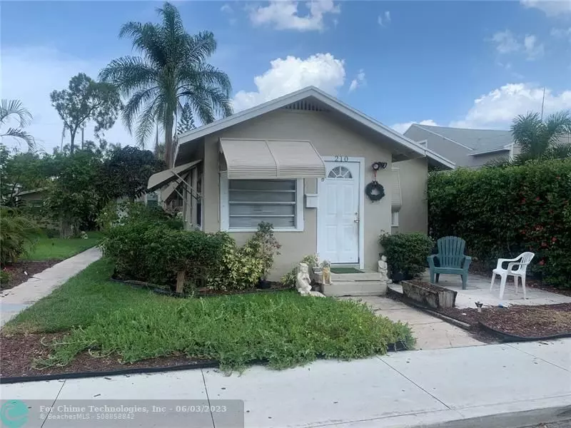 Lake Worth, FL 33460,210 N E St