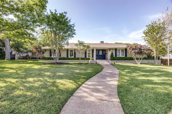 7423 Baxtershire Drive, Dallas, TX 75230