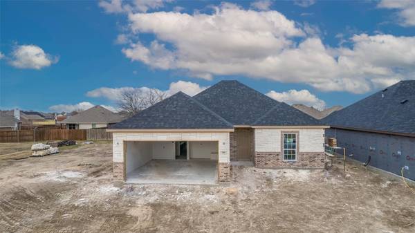 124 Lampassas Drive, Greenville, TX 75402