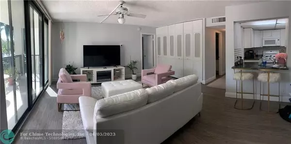 1301 River Reach Dr  #214, Fort Lauderdale, FL 33315