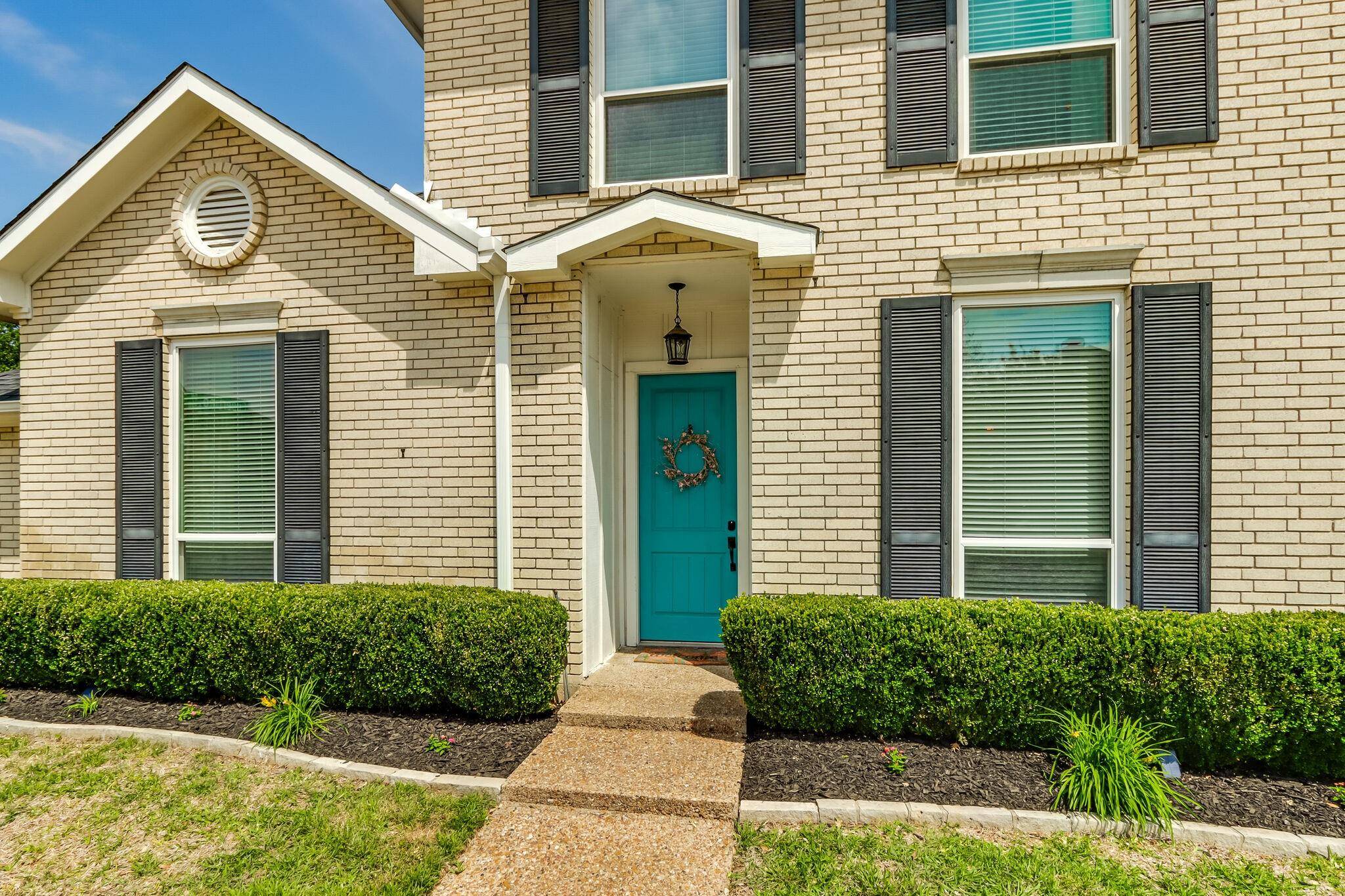 18528 Shelton Way, Dallas, TX 75252