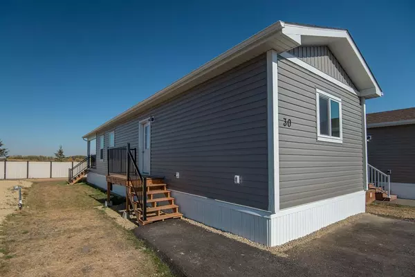 Blackfalds, AB T4M 0H7,30 McKay PL