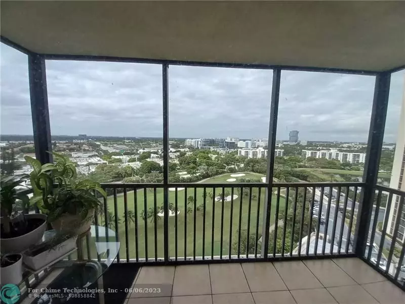 20335 W Country Club Dr  #1701, Aventura, FL 33180