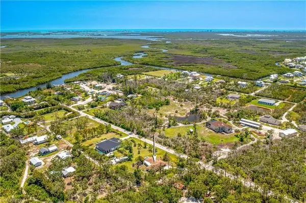 18365 Creek DR, Fort Myers, FL 33908