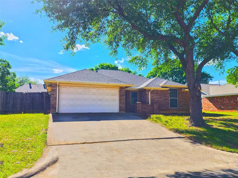 3321 Evers Parkway, Denton, TX 76207