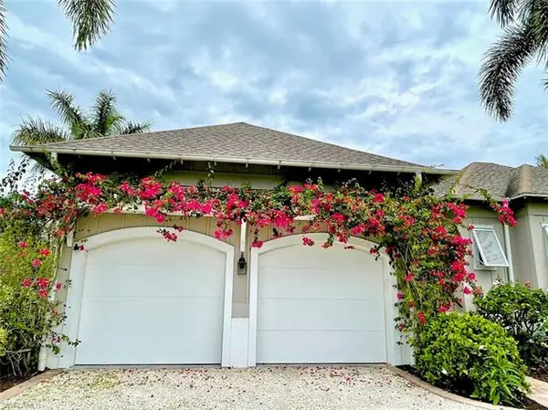 9048 Mockingbird DR, Sanibel, FL 33957