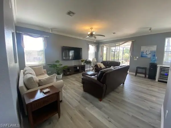 9807 Mar Largo CIR, Fort Myers, FL 33919