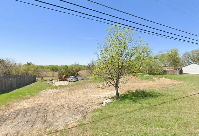 224 Overlook Drive, Red Oak, TX 75154