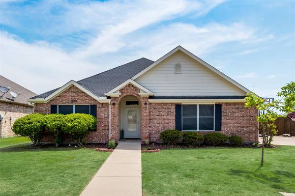 1806 Wood Duck Court, Midlothian, TX 76065