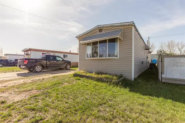 Magrath, AB T0K 1J0,266 N 2 ST W #21