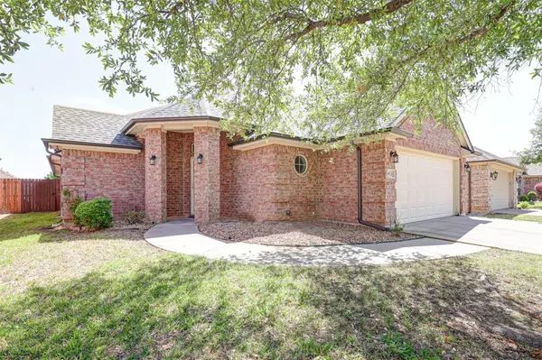 Fort Worth, TX 76118,9024 Winding River Drive