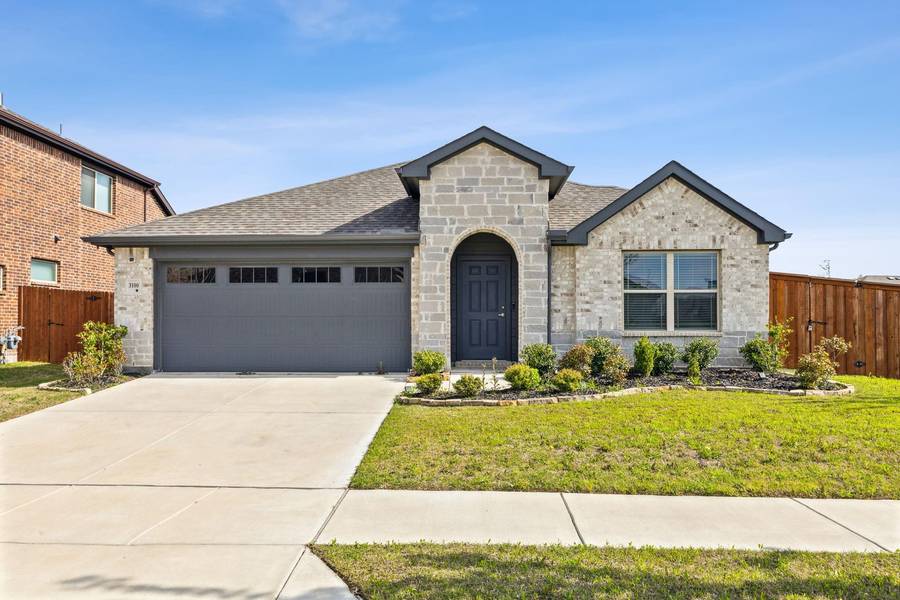 3100 Blacksmith Lane, Heartland, TX 75126