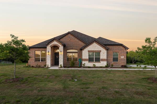 747 Hickory Lane, Royse City, TX 75189