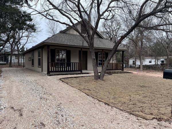 3012 Beechwood Street, Granbury, TX 76048