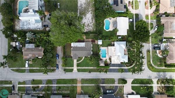 Deerfield Beach, FL 33441,907 SE 13th St