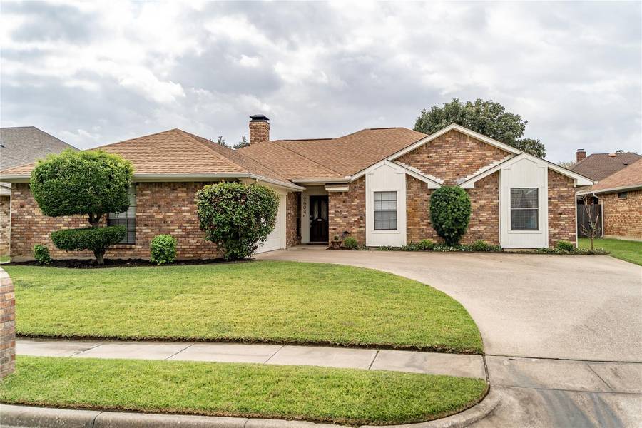 2604 Stone Hollow Drive, Bedford, TX 76021