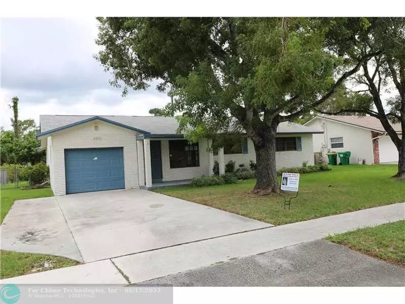 12590 SW 2ND ST, Davie, FL 33325