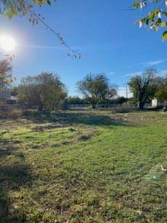 489 S Ewing Street, Boyd, TX 76023