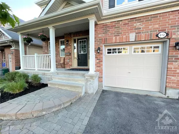 Stittsville, ON K2S 0K3,612 ROSEHILL AVE