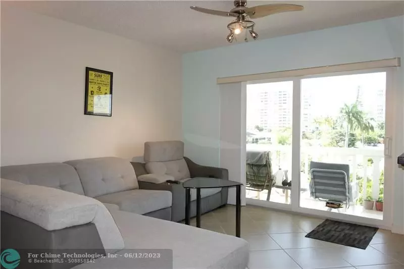 424 N Riverside Dr  #303, Pompano Beach, FL 33062