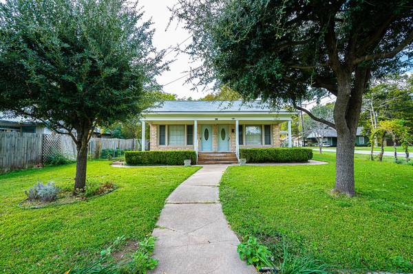 323 N Washington Street, Grand Saline, TX 75140