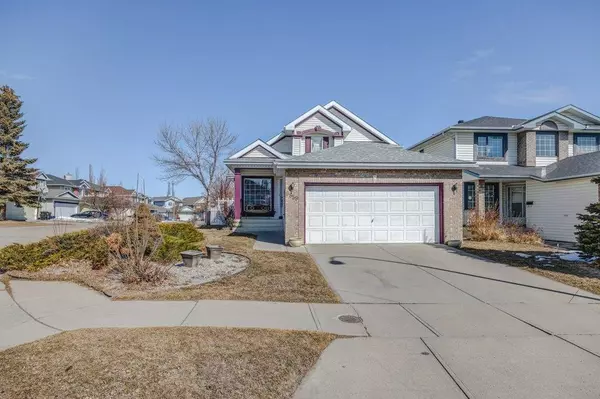 Calgary, AB T3A 5K5,9859 Hidden Valley DR NW