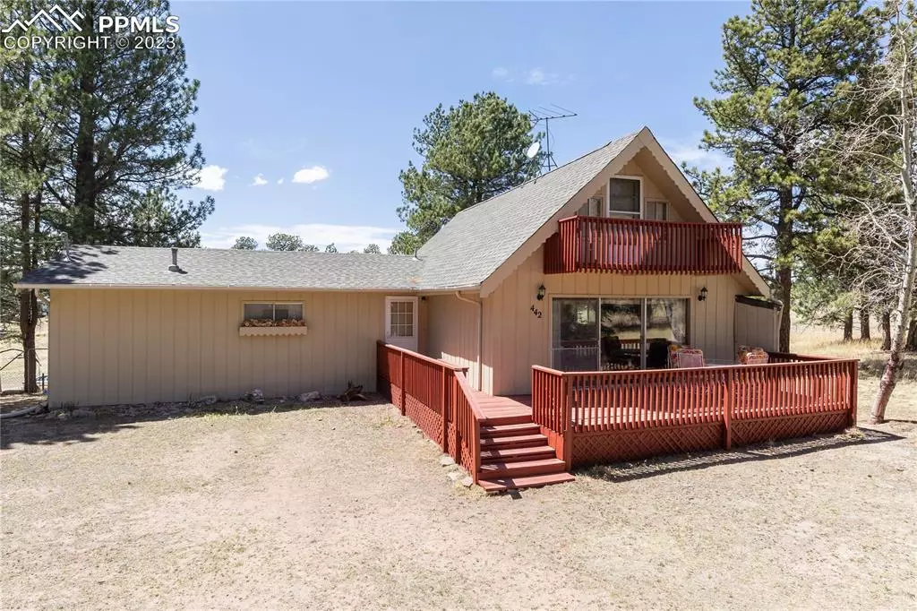 Florissant, CO 80816,442 Due South RD