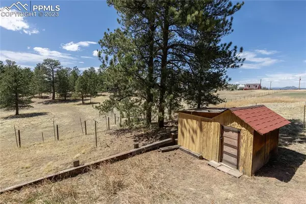 Florissant, CO 80816,442 Due South RD