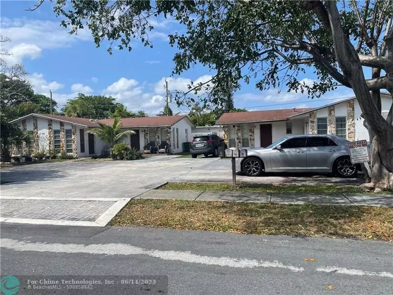 47-49 SE 13th St, Dania Beach, FL 33004