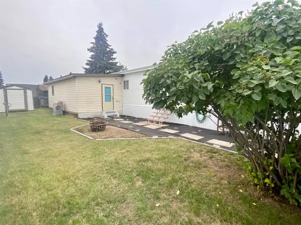 Whitecourt, AB T7S 1J6,120 Hillpark Trailer Court