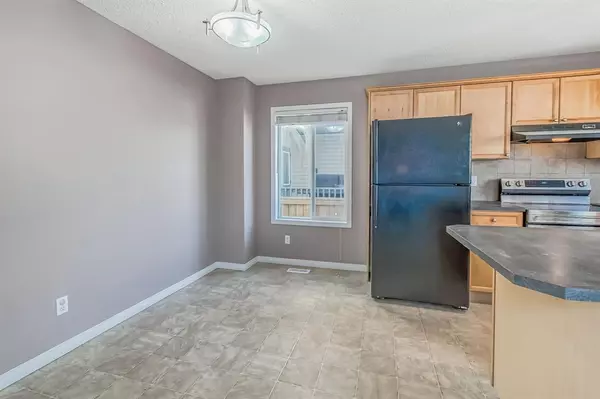 Calgary, AB T3K 6J7,8 Covebrook PL NE