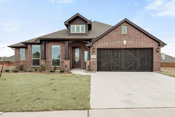 2785 Greenridge Drive, Burleson, TX 76028