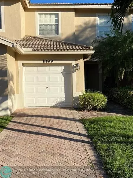 Boynton Beach, FL 33437,6444 Park Lake Cir  #6444