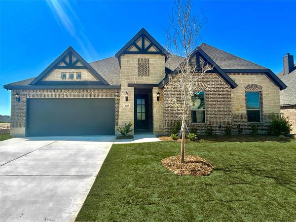 4225 Bel Air, Midlothian, TX 76065