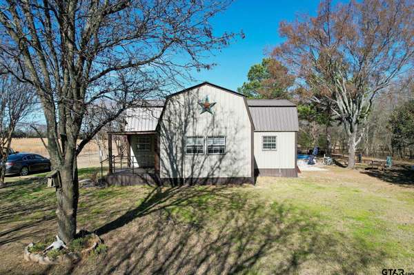 822 County Road Ne 2170, Mount Vernon, TX 75457