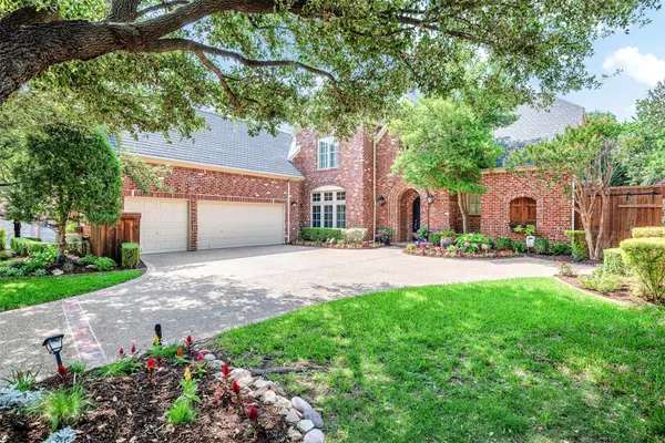 Plano, TX 75093,3105 Oak Hollow Drive