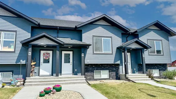 Lacombe, AB T4L 0K1,90 Mackenzie Ranch WAY