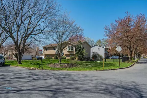 South Whitehall Twp, PA 18104,1126 Dylan Drive