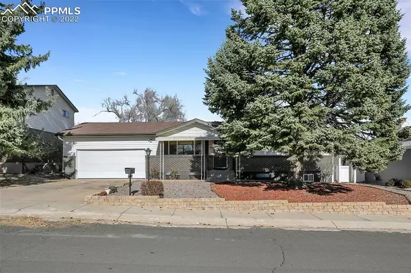 Colorado Springs, CO 80907,1006 Delft DR