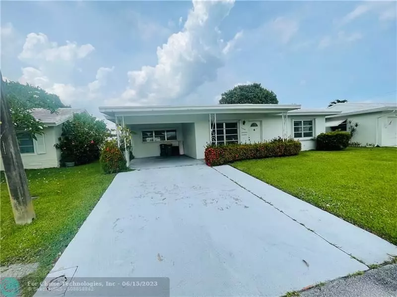 7005 NW 73rd St, Tamarac, FL 33321