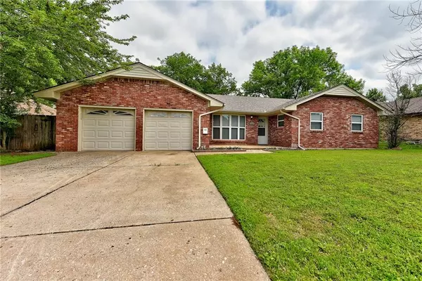 113 Orchard Drive, Midwest City, OK 73110