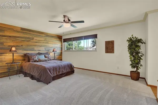 2824 E Serendipity CIR, Colorado Springs, CO 80917