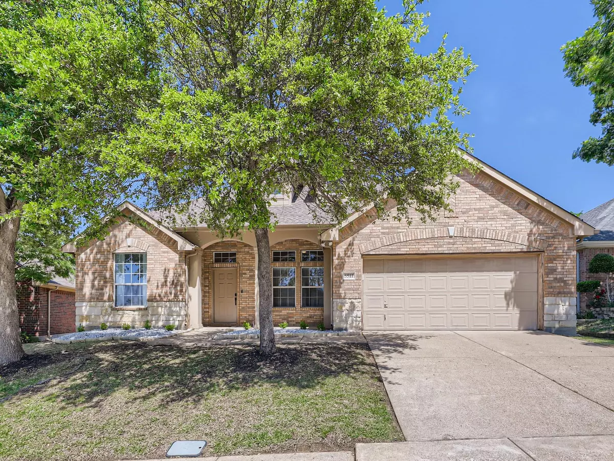 Dallas, TX 75249,5511 Mccain Court