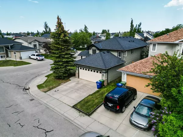 Airdrie, AB T4A 2B9,75 Thorndale Close SE