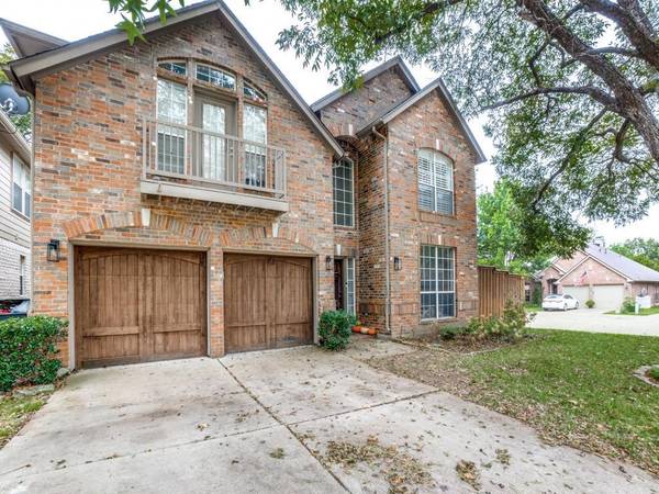 2206 Pecan Grove Court, Dallas, TX 75228