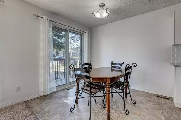 Calgary, AB T3K1H5,57 Bermuda DR NW